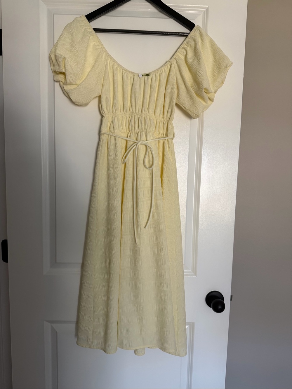 Girls' Light Yellow Puff-Sleeve Midi Dress with Tie Waist